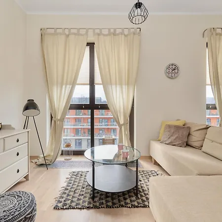 Apartamento Colorful Energy Deluxe With Parking In By Renters Prestige